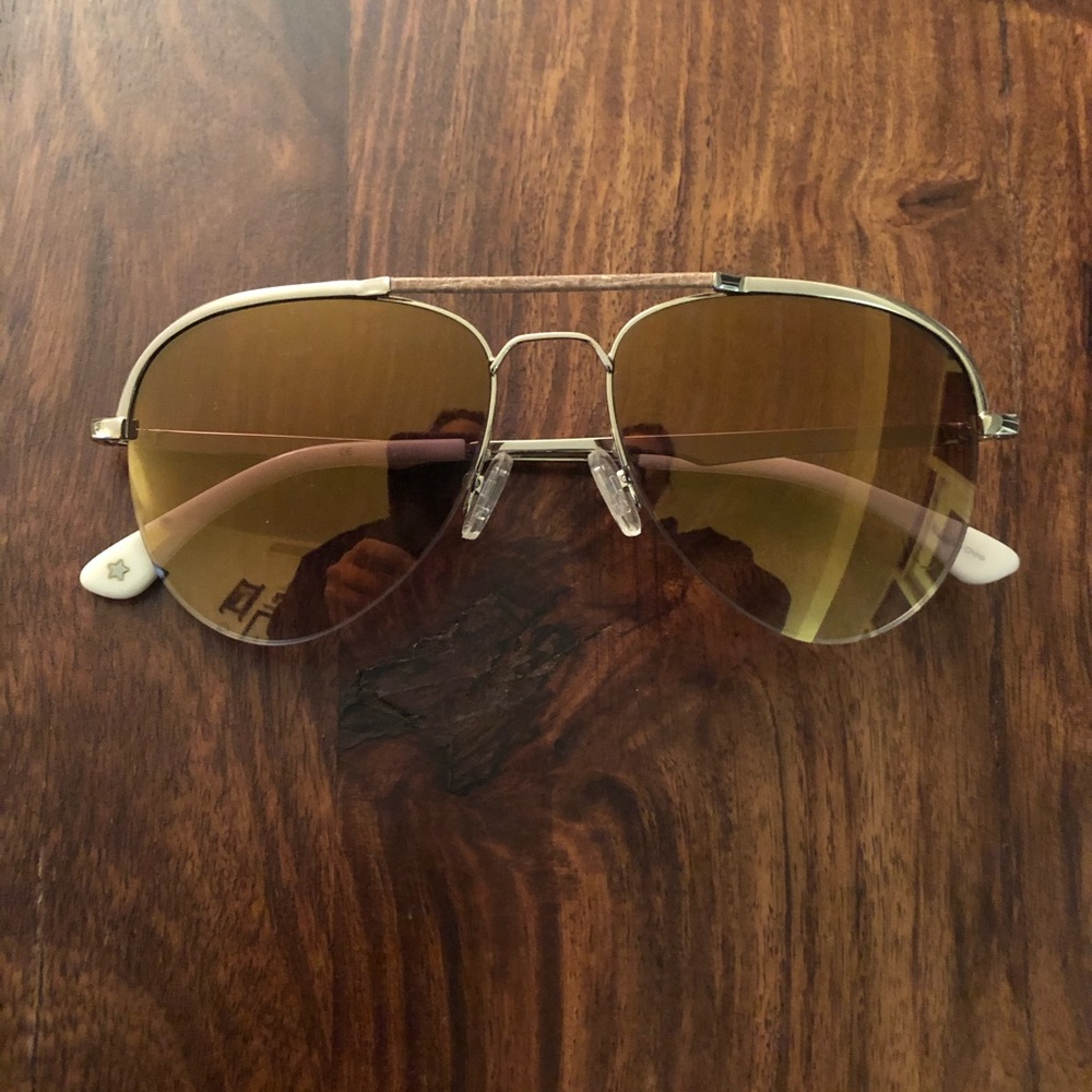 NWOT Equipment sunglasses